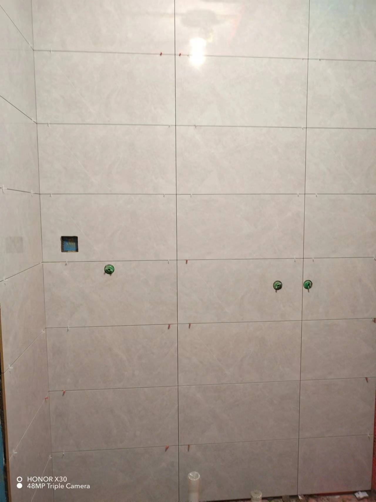 玫瑰灣信園在施工地